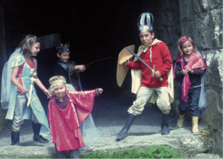 petits chevaliers et damoiselles